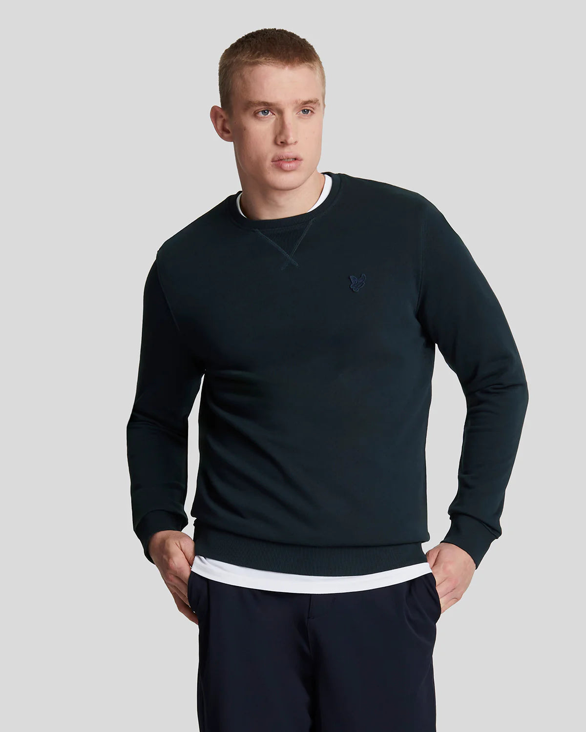 Sudadera Lyle & Scott Dark Navy Tonal Eagle Crew Neck