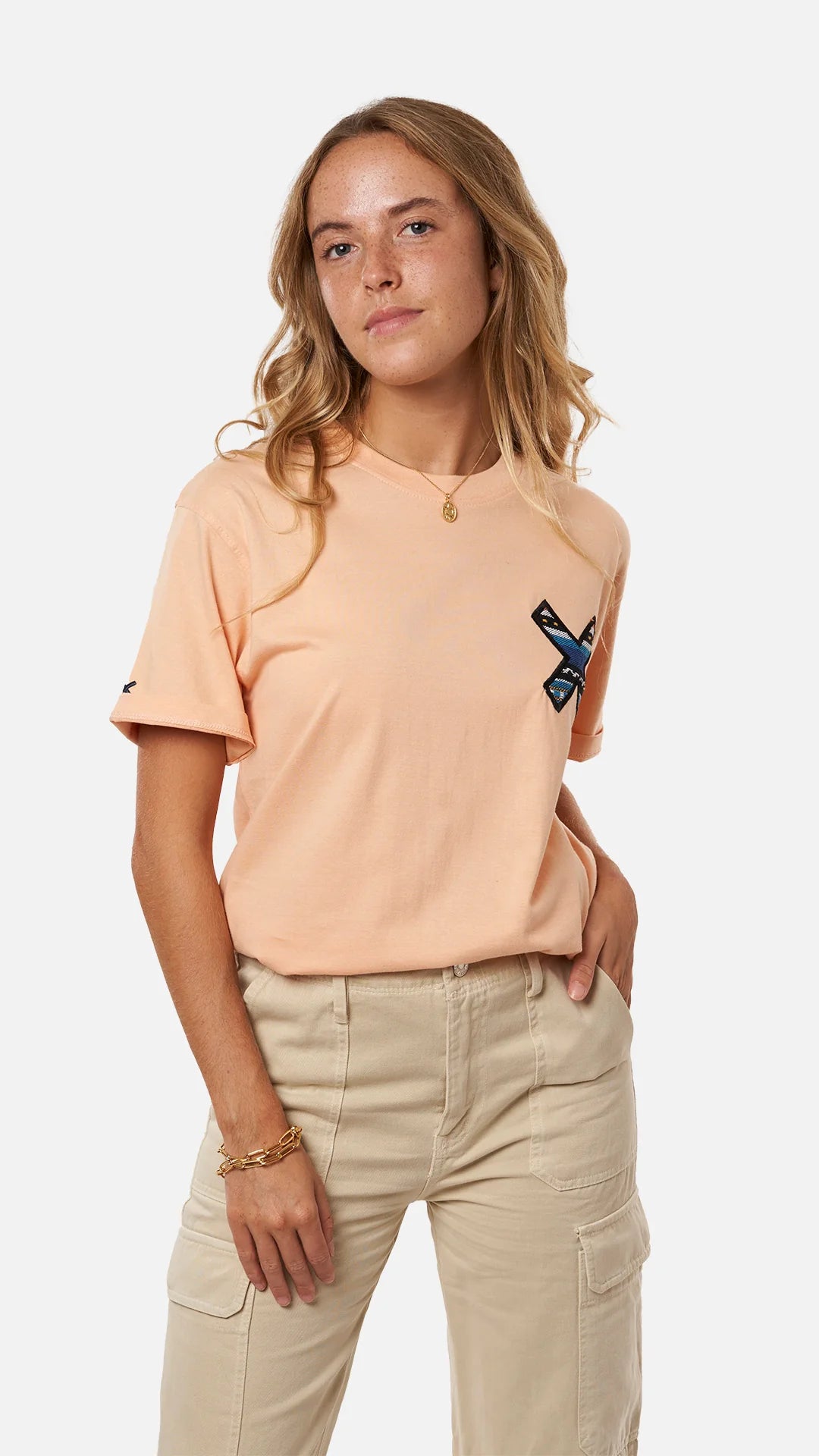 Camiseta BLUE BANANA Classic Apricot