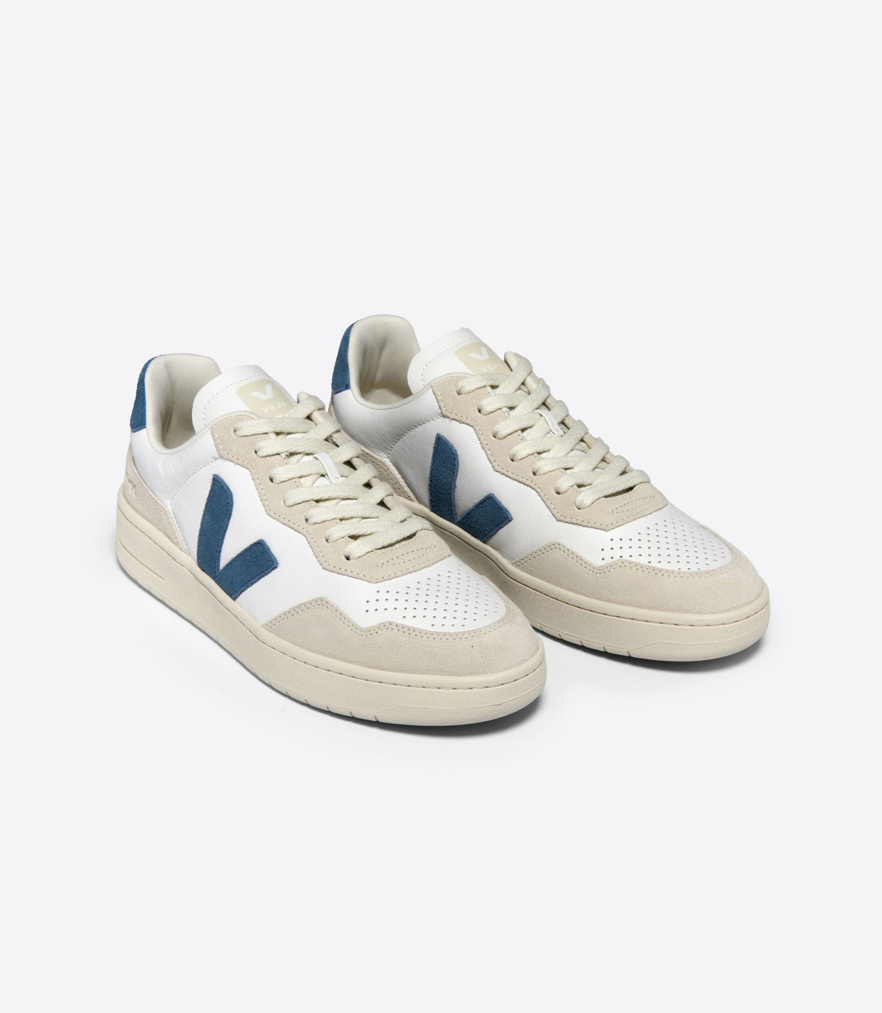 Zapatillas VEJA V-90 Leather White California