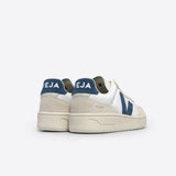 Veja V-90 Pierre Sneakers aus Leder in Weiß