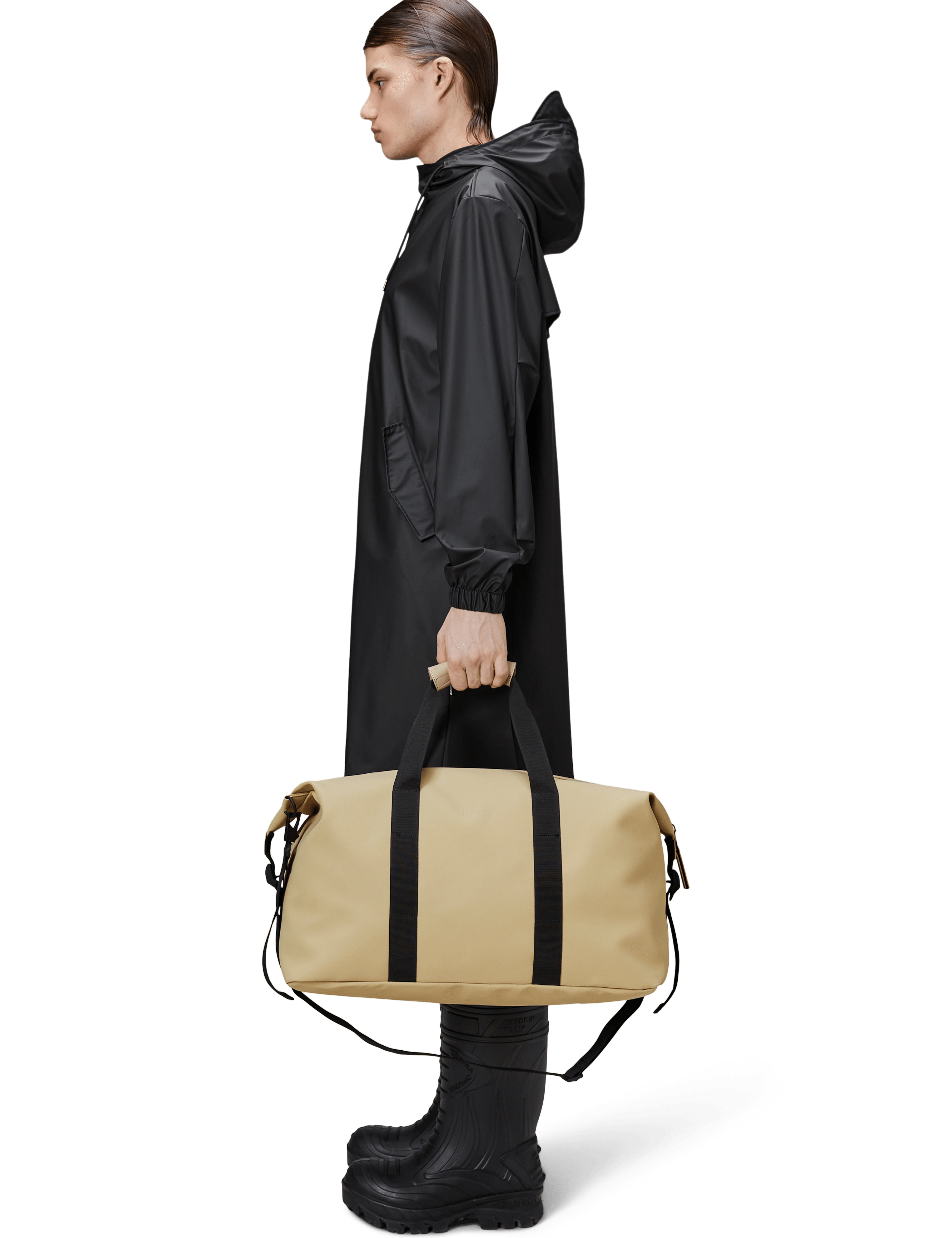 Bolso RAINS Hilo Weekend Bag Sand - ECRU