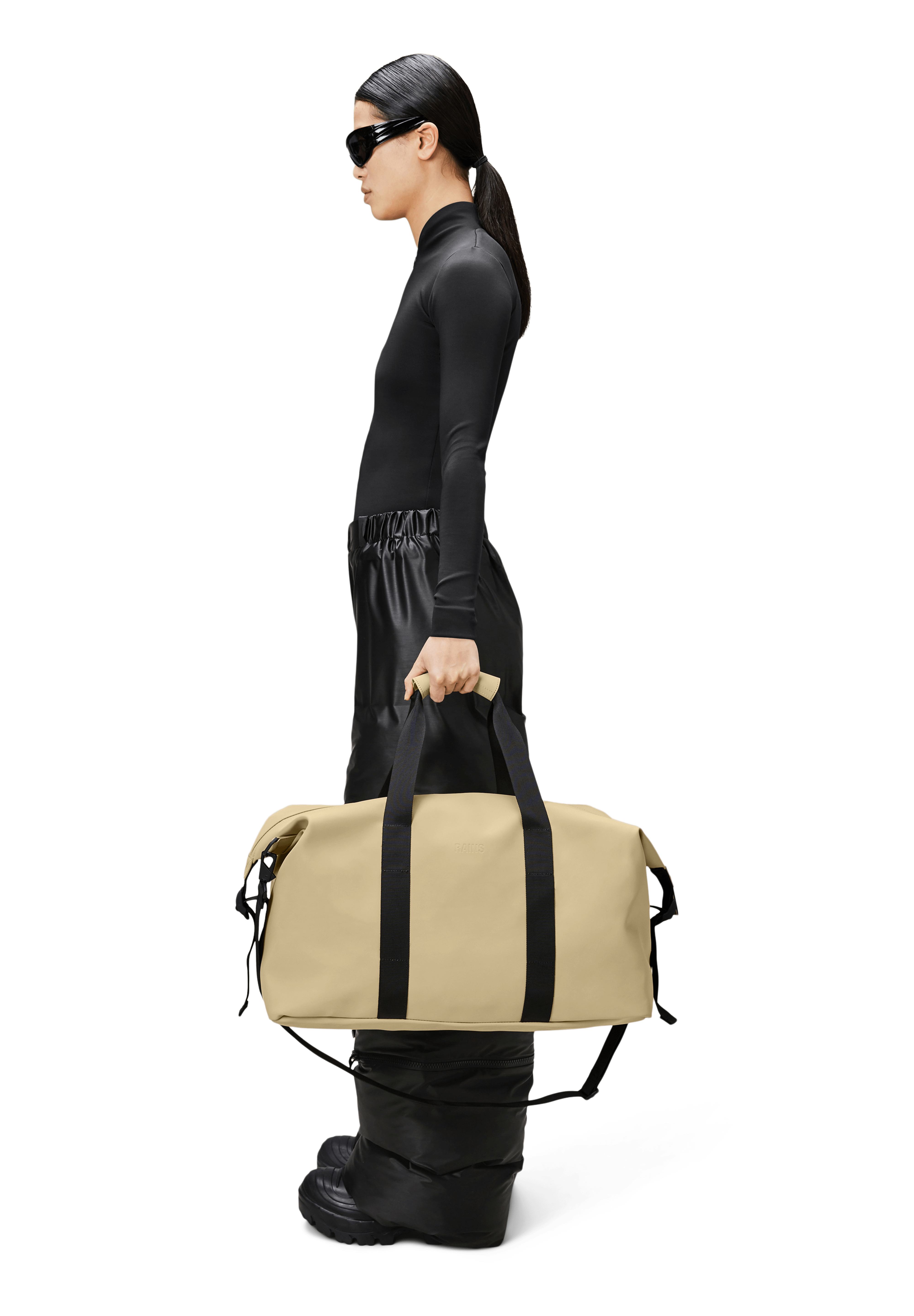 Bolso RAINS Hilo Weekend Bag Sand - ECRU