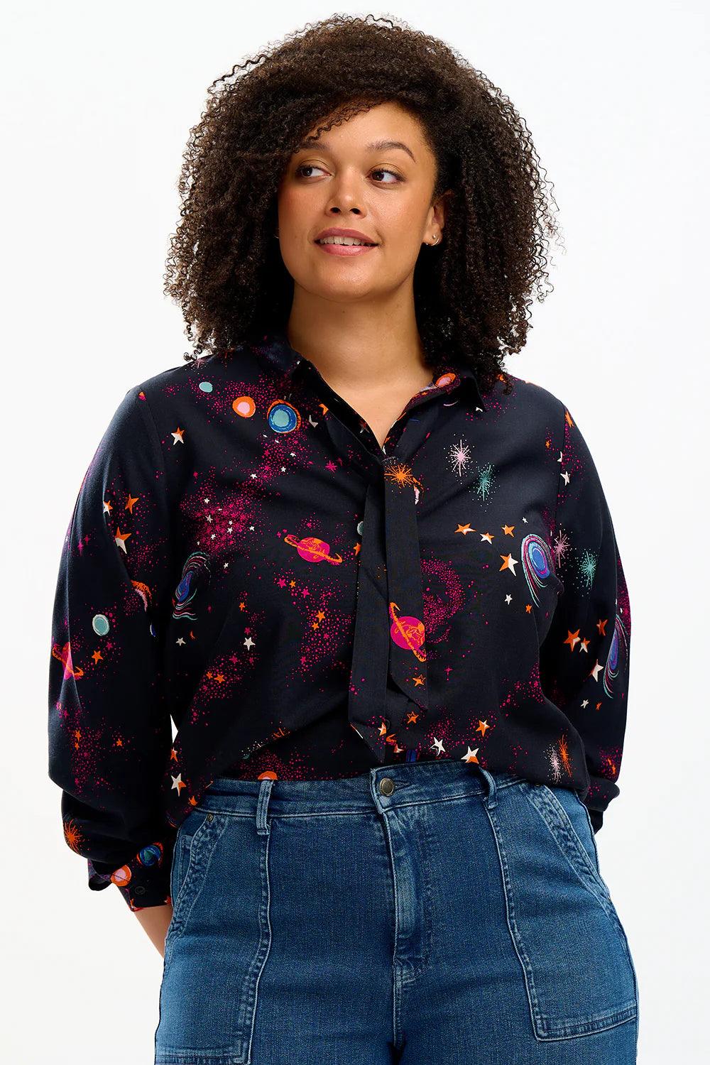 Camisa Sugarhill Catrina Black Colourful Universe - ECRU