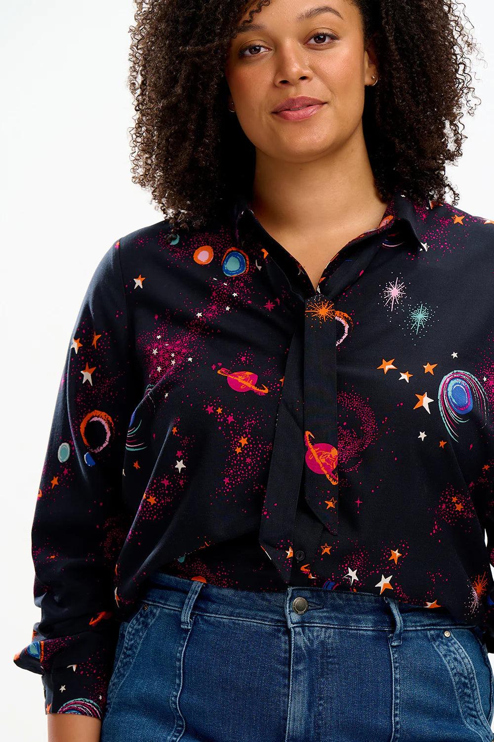 Camisa Sugarhill Catrina Black Colourful Universe - ECRU