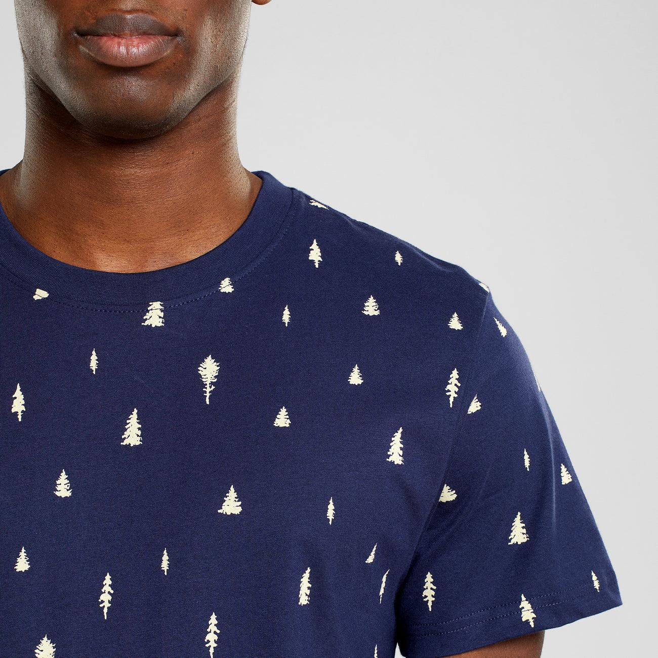 Camiseta Dedicated Stockholm Ditsy Trees AOP Navy - ECRU