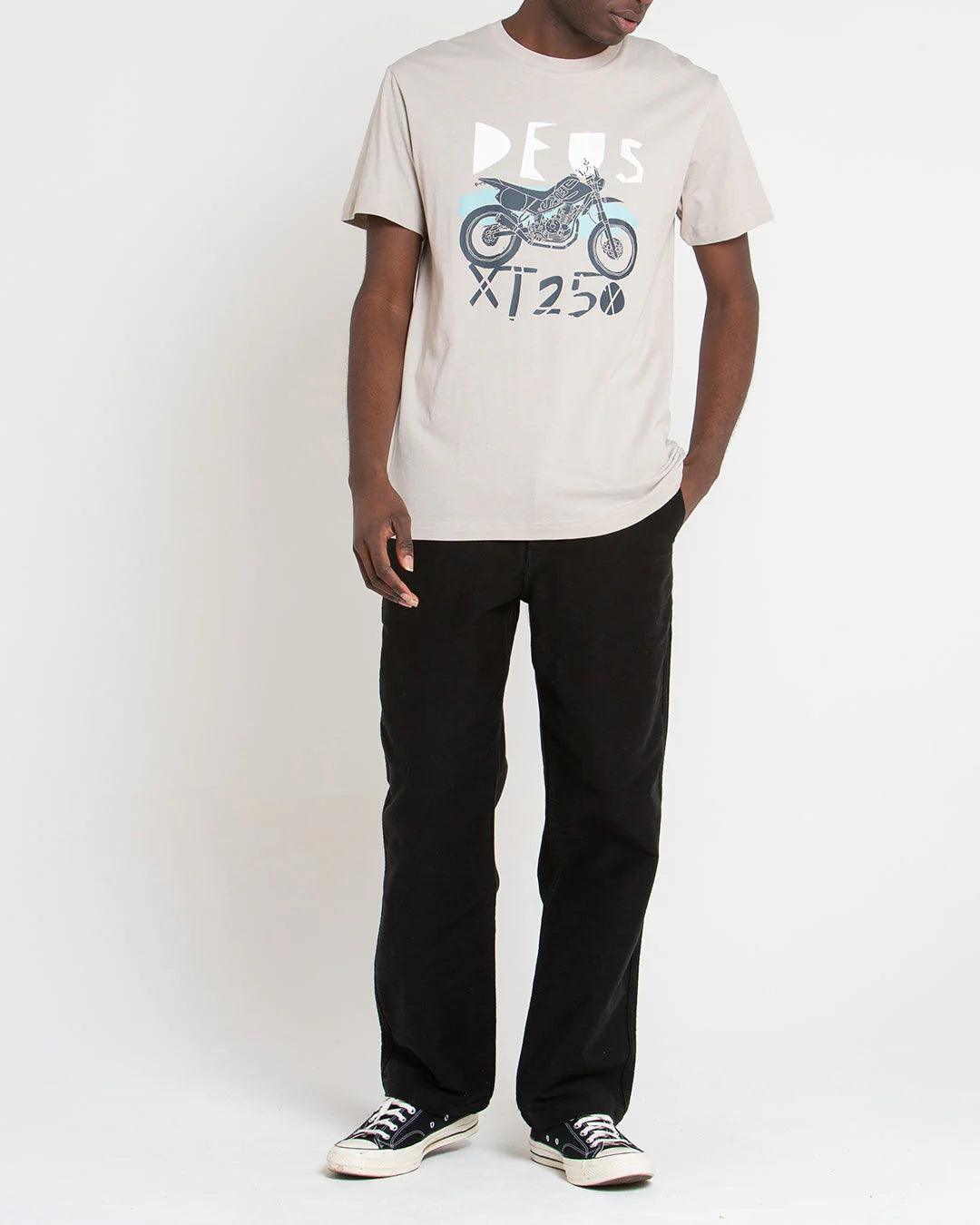 Camiseta Deus Ex Machina XT250 Silver Lining - ECRU