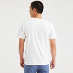 Camiseta Dockers Slim Fit Logo Surfer Lucent White - ECRU