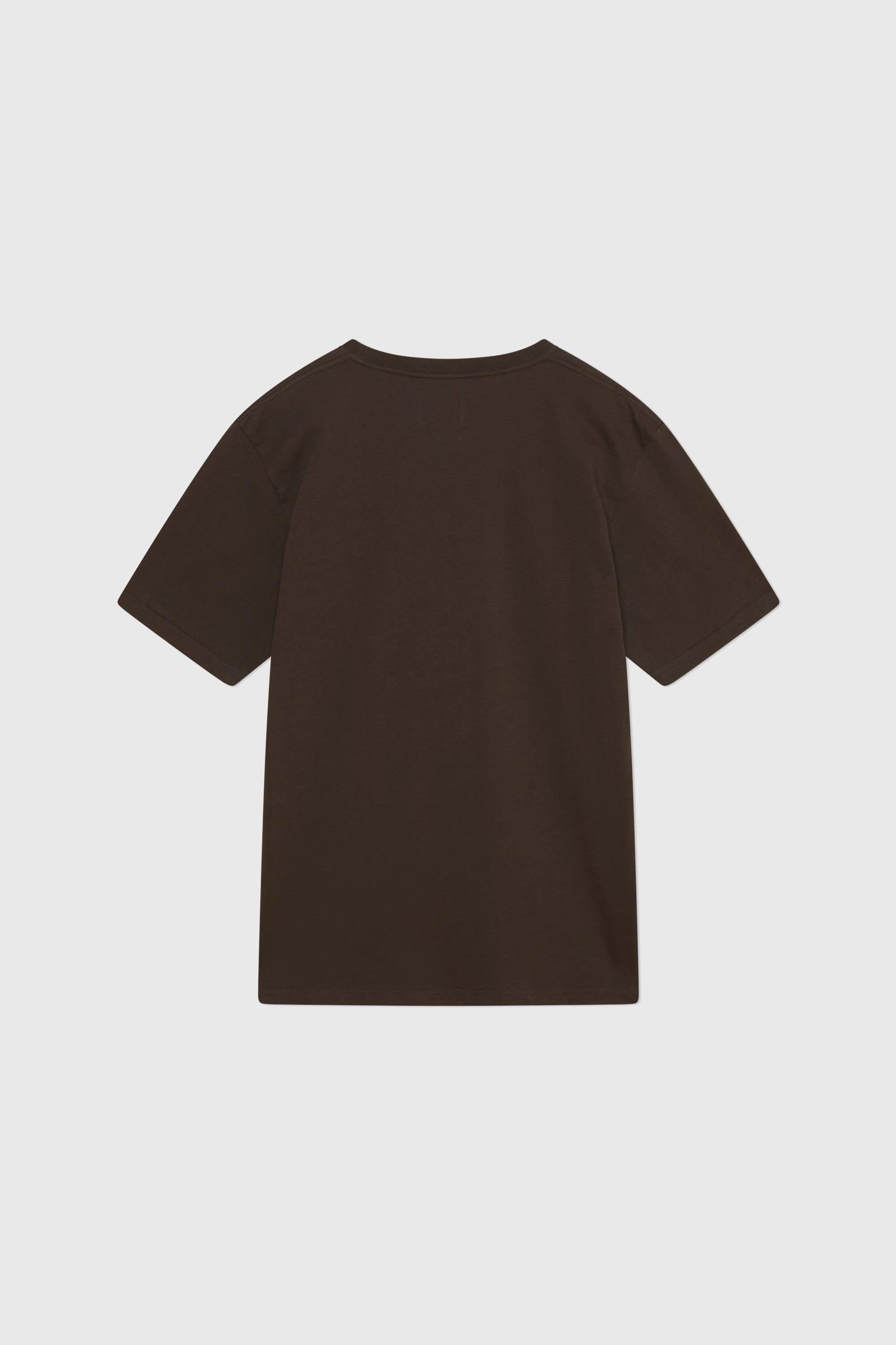 Camiseta Double A by Wood Wood Ace Bagde Black Coffee - ECRU