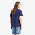 Camiseta Levi's® Arched Headline Naval Academy Azul - ECRU