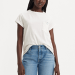 Camiseta Levi's® Margot Pocket Hibiscus Peek Cloud Dancer - ECRU