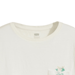 Camiseta Levi's® Margot Pocket Hibiscus Peek Cloud Dancer - ECRU