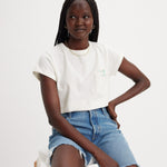 Camiseta Levi's® Margot Pocket Hibiscus Peek Cloud Dancer - ECRU