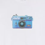 Camiseta Levi's® Relaxed Fit Camera - ECRU