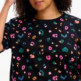 Camiseta Sugarhill Kinsley Black Paintbox Leopard - ECRU