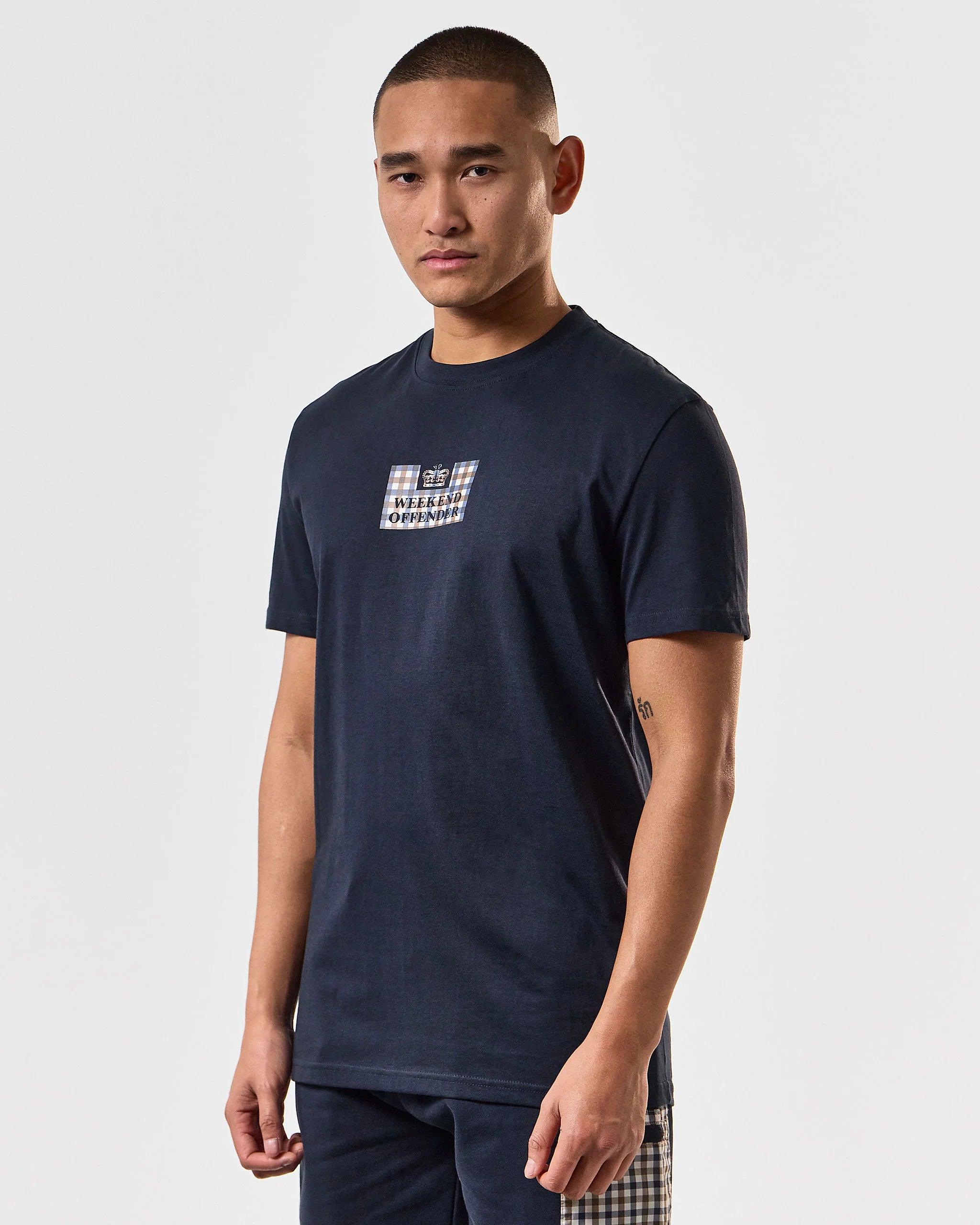 Camiseta Weekend Offender Dygas Navy - ECRU