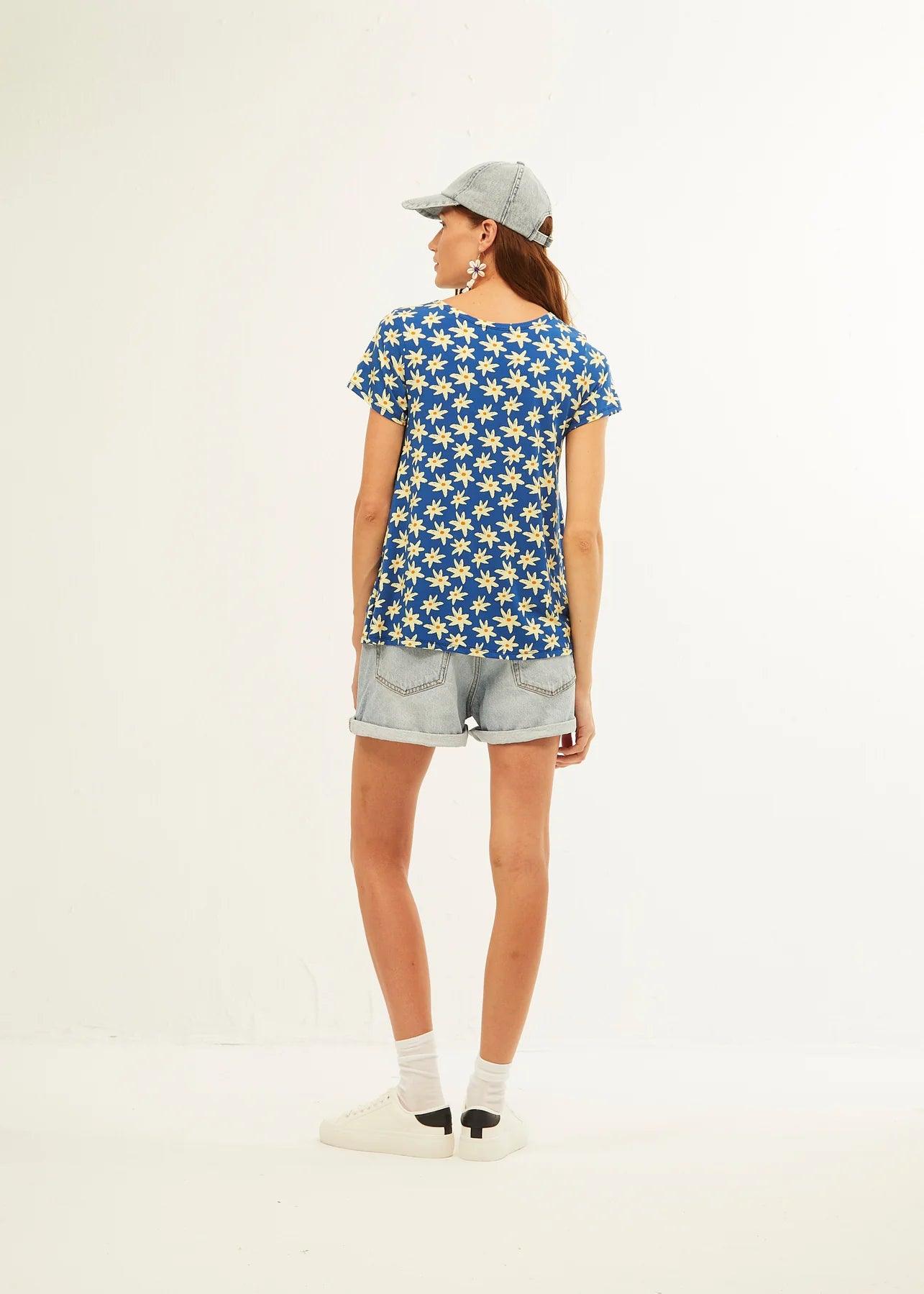 Camiseta Xantik Easy M/C Navy Daisy - ECRU