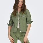 Chaqueta ONLY Tia Oil Green - ECRU