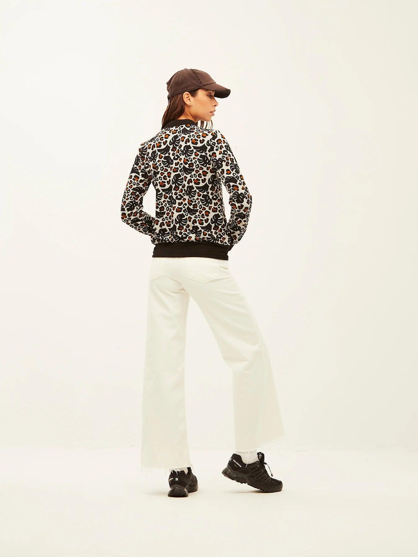 Chaqueta Xantik White Leopard - ECRU