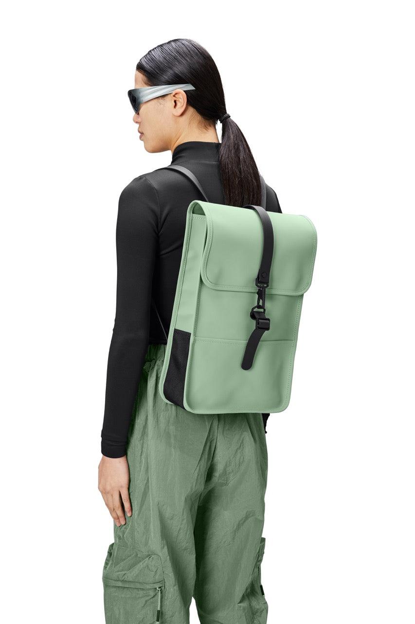 Mochila Rains Impermeable Backpack Mini Hazel - ECRU