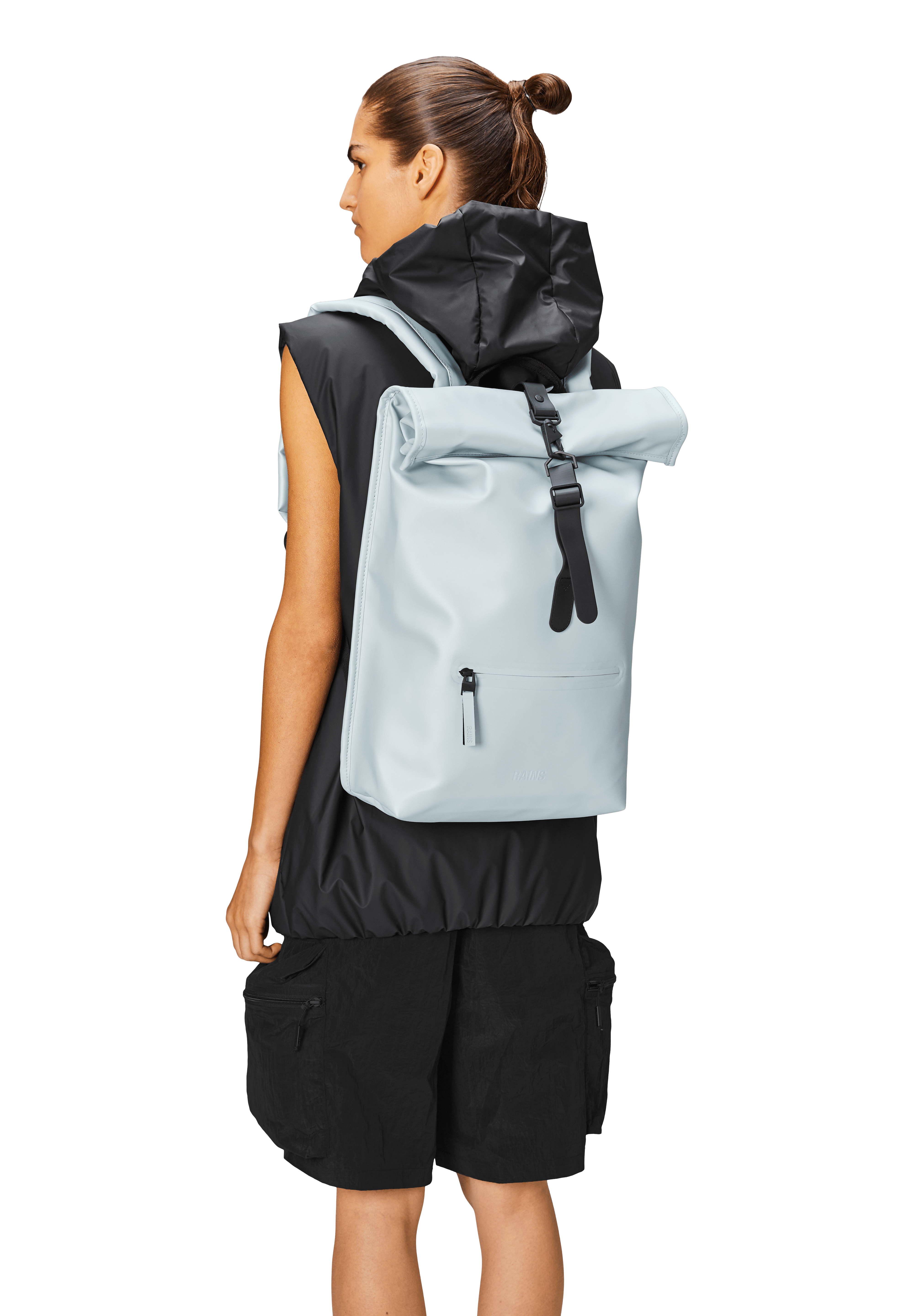 Mochila RAINS Rolltop Rucksack Wind - ECRU