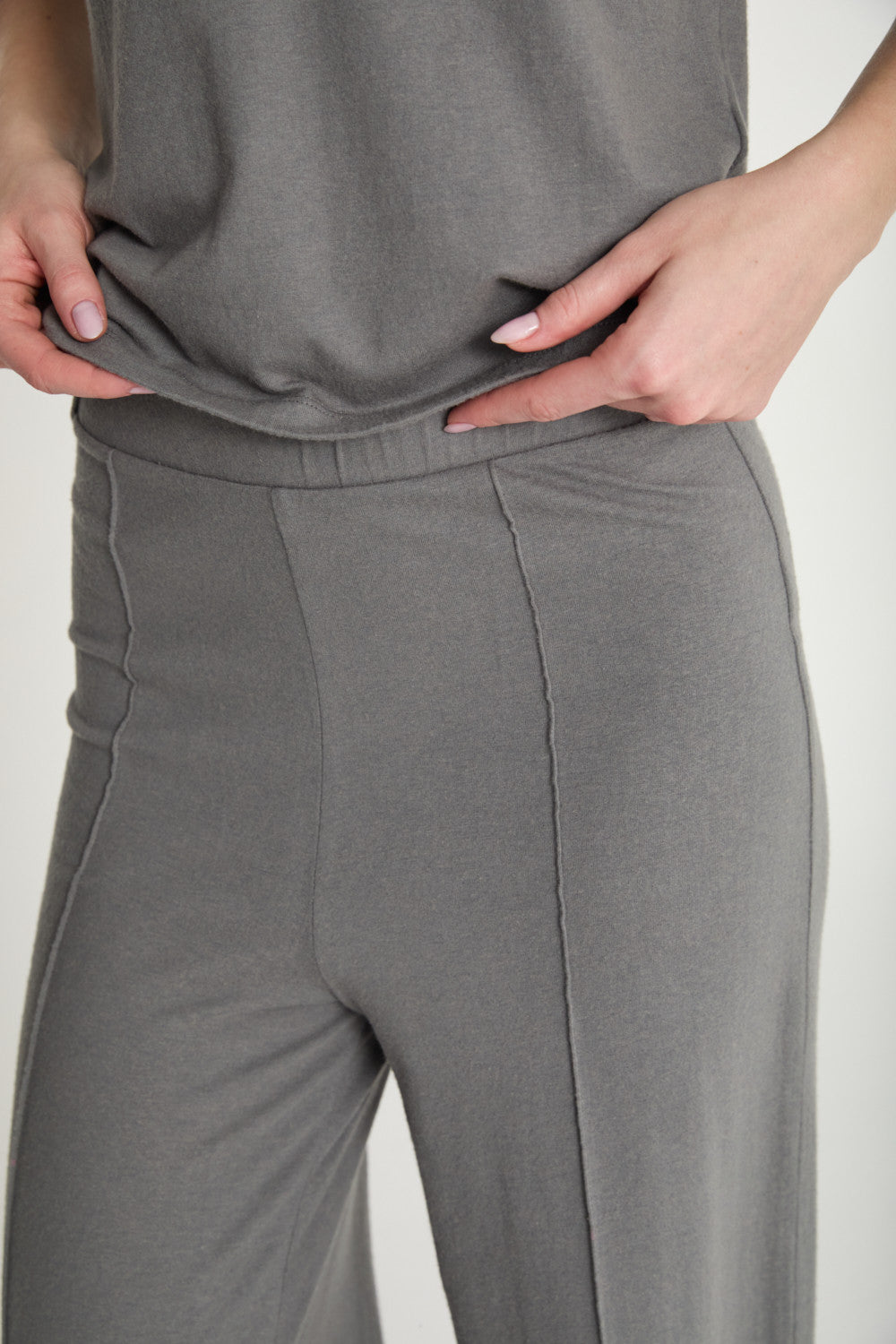 Pantalón DESIGNERS SOCIETY Peres Gunmetal Gey