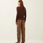 Pantalón Xantik Goma Cintura Off White Love Animal Print - ECRU