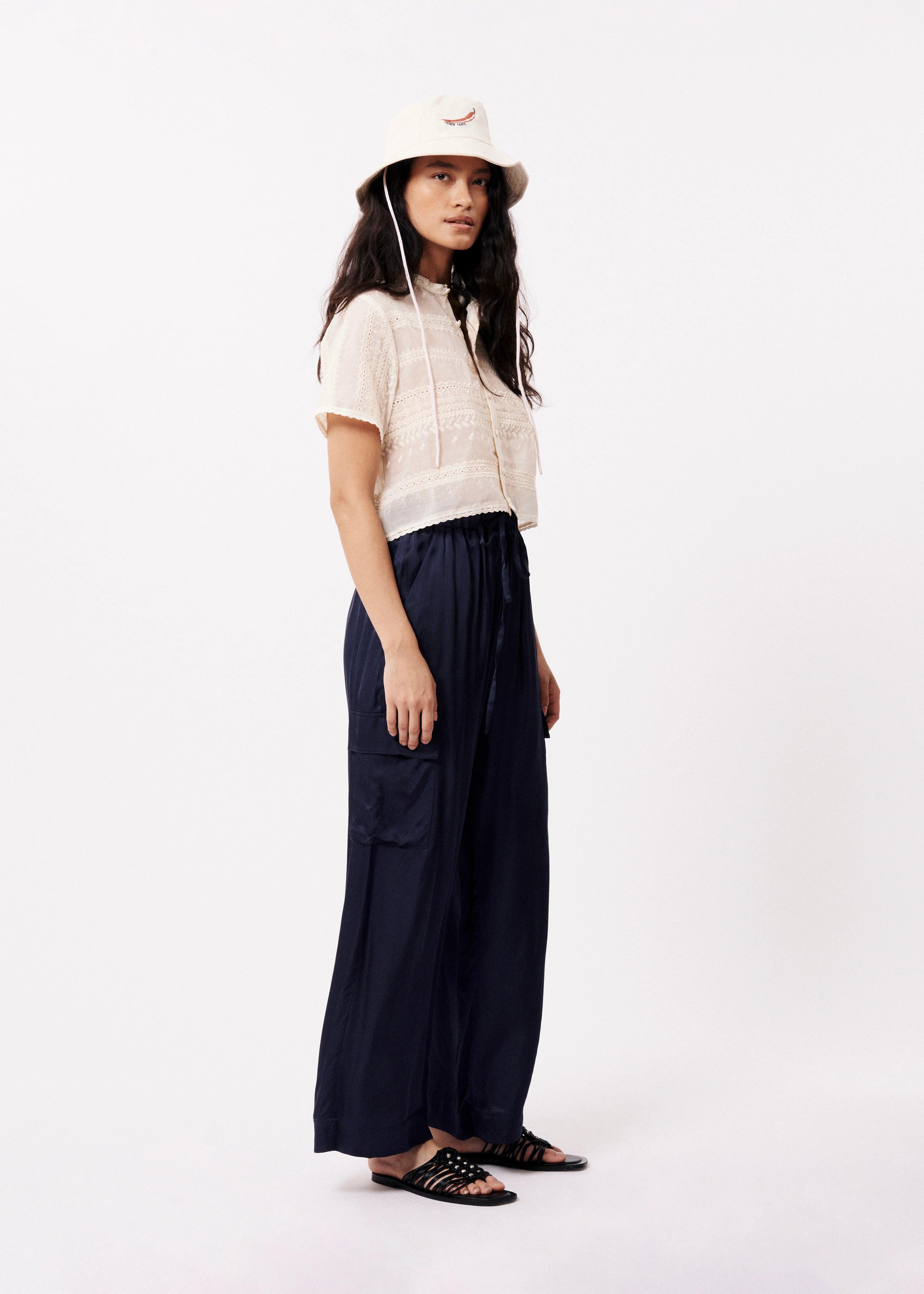 Pantalones FRNCH Nouma Navy Blue - ECRU