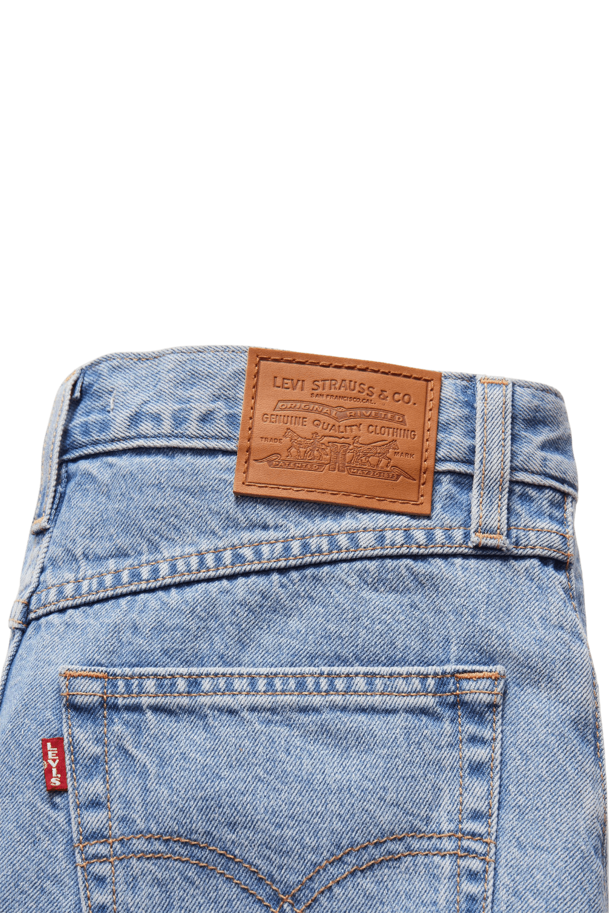 Pantalones Levi's® Cortos Mom De Los 80 Rolled Back to Blue - ECRU