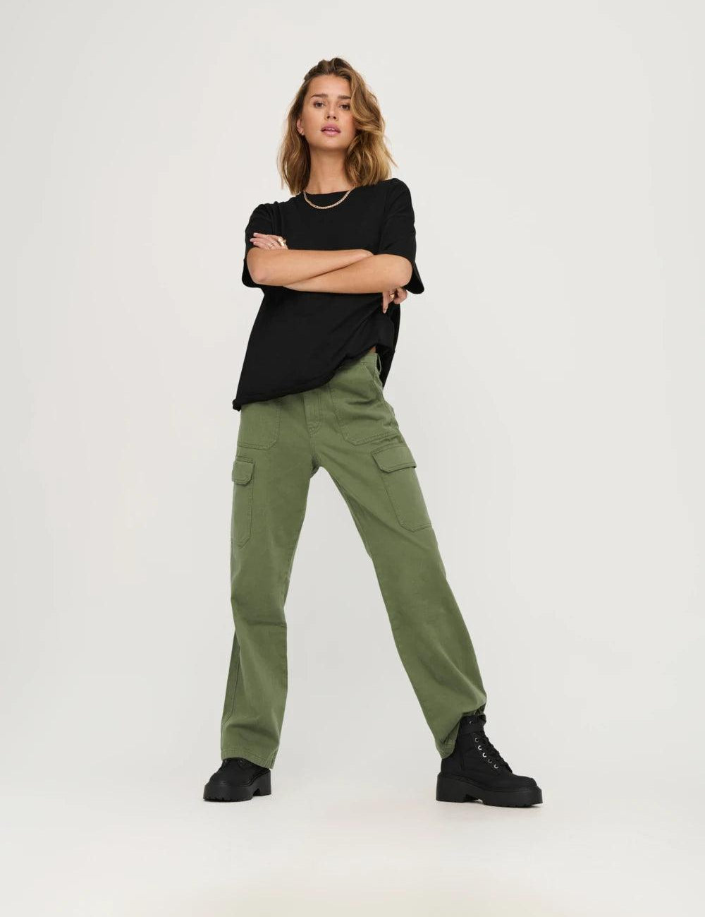 Pantalones ONLY Malfy Loose Cargo Kalamata - ECRU