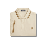 Polo Fred Perry M3600 Avena Caramelo Oscuro - ECRU