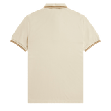 Polo Fred Perry M3600 Avena Caramelo Oscuro - ECRU