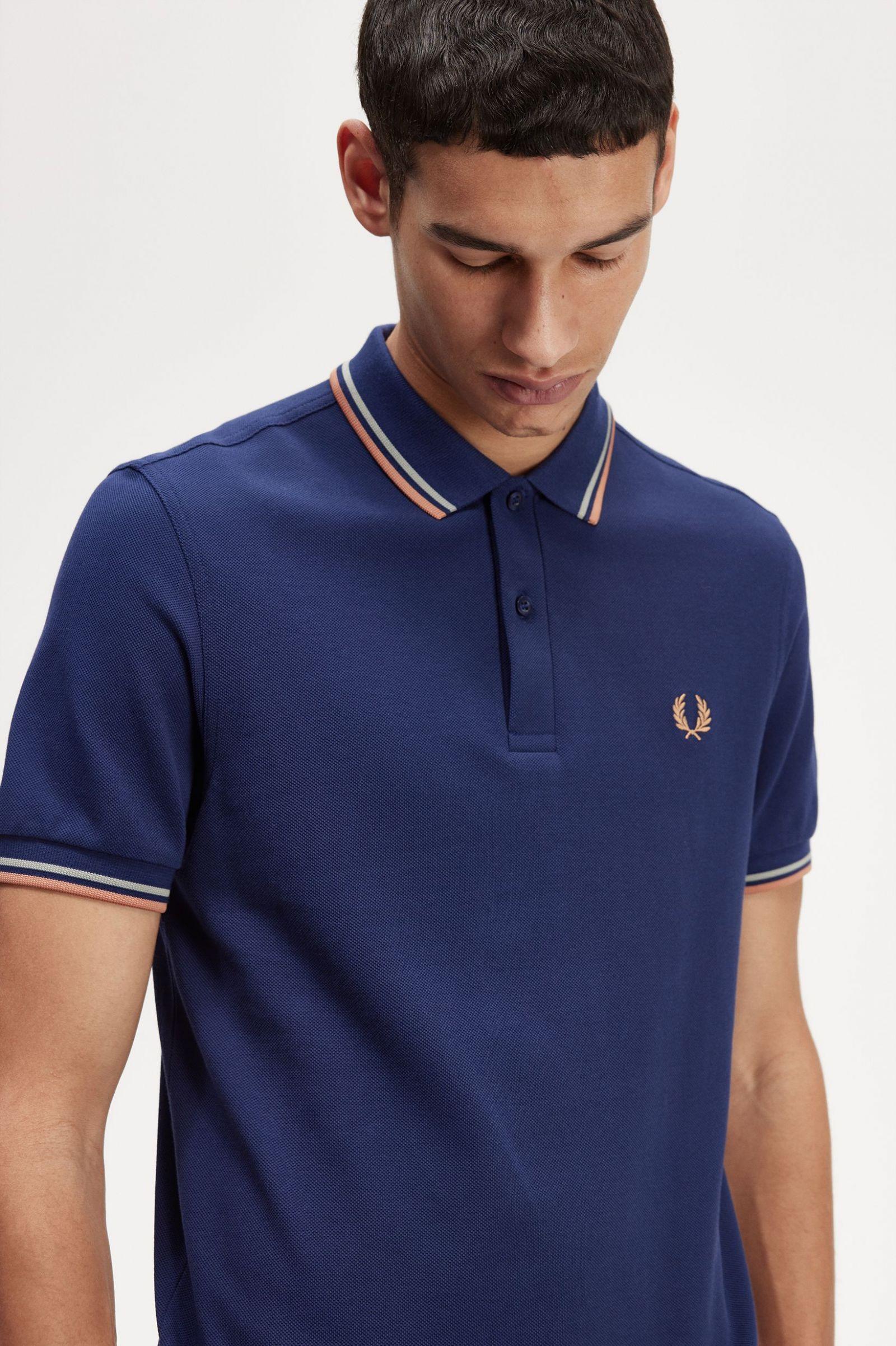 Polo Fred Perry M3600 Azul marino francés Alga marina Óxido claro - ECRU