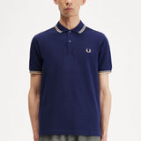 Polo Fred Perry M3600 Azul Marino Francés Helado - ECRU