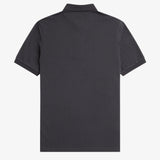 Polo Fred Perry M6000 Gris Ancla Caramelo Oscuro - ECRU