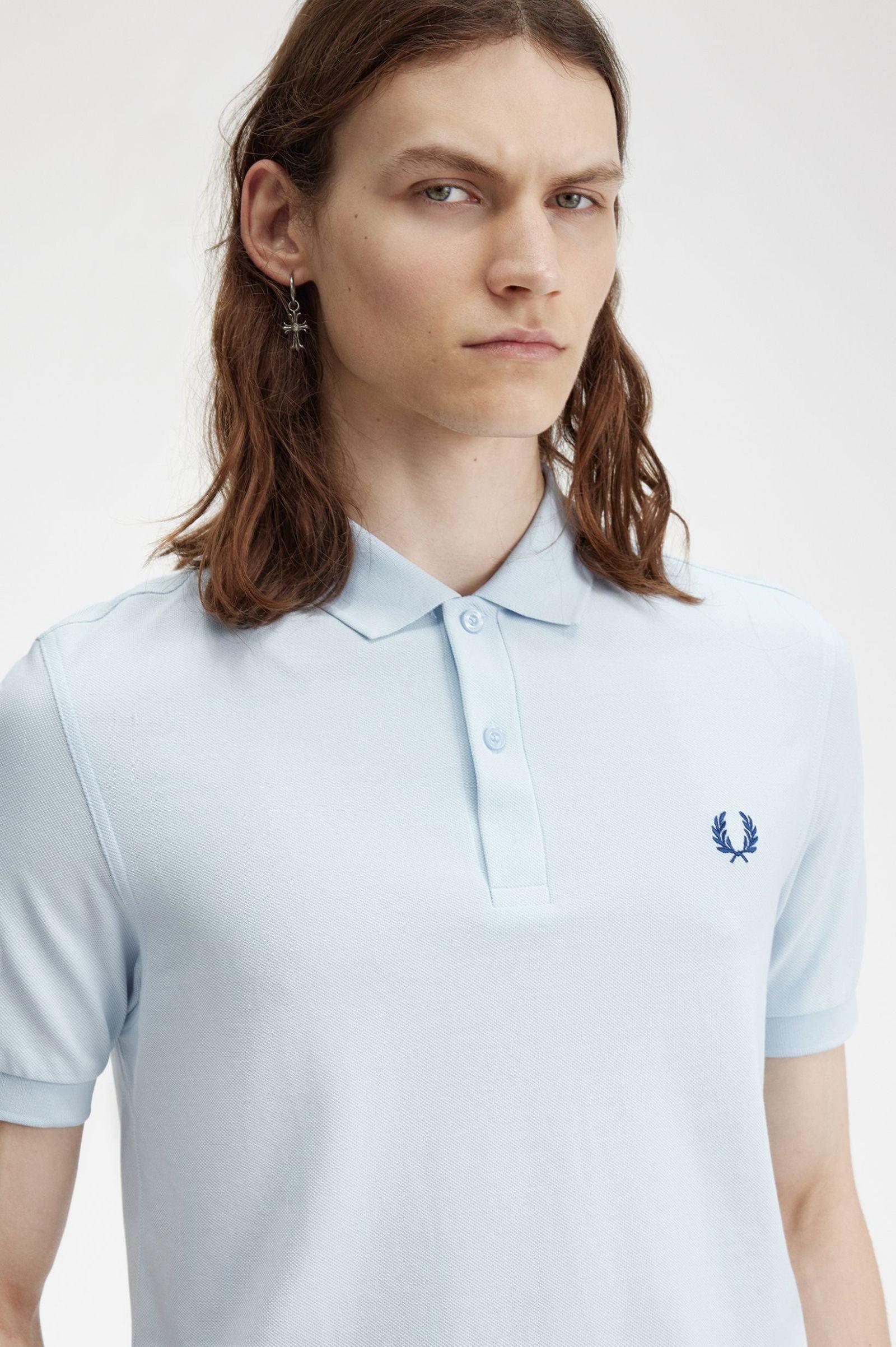 Polo Fred Perry M6000 Hielo Claro Azul Medianoche - ECRU