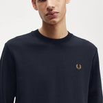 Sudadera Fred Perry con Cuello Redondo M7535 Azul Marino - ECRU