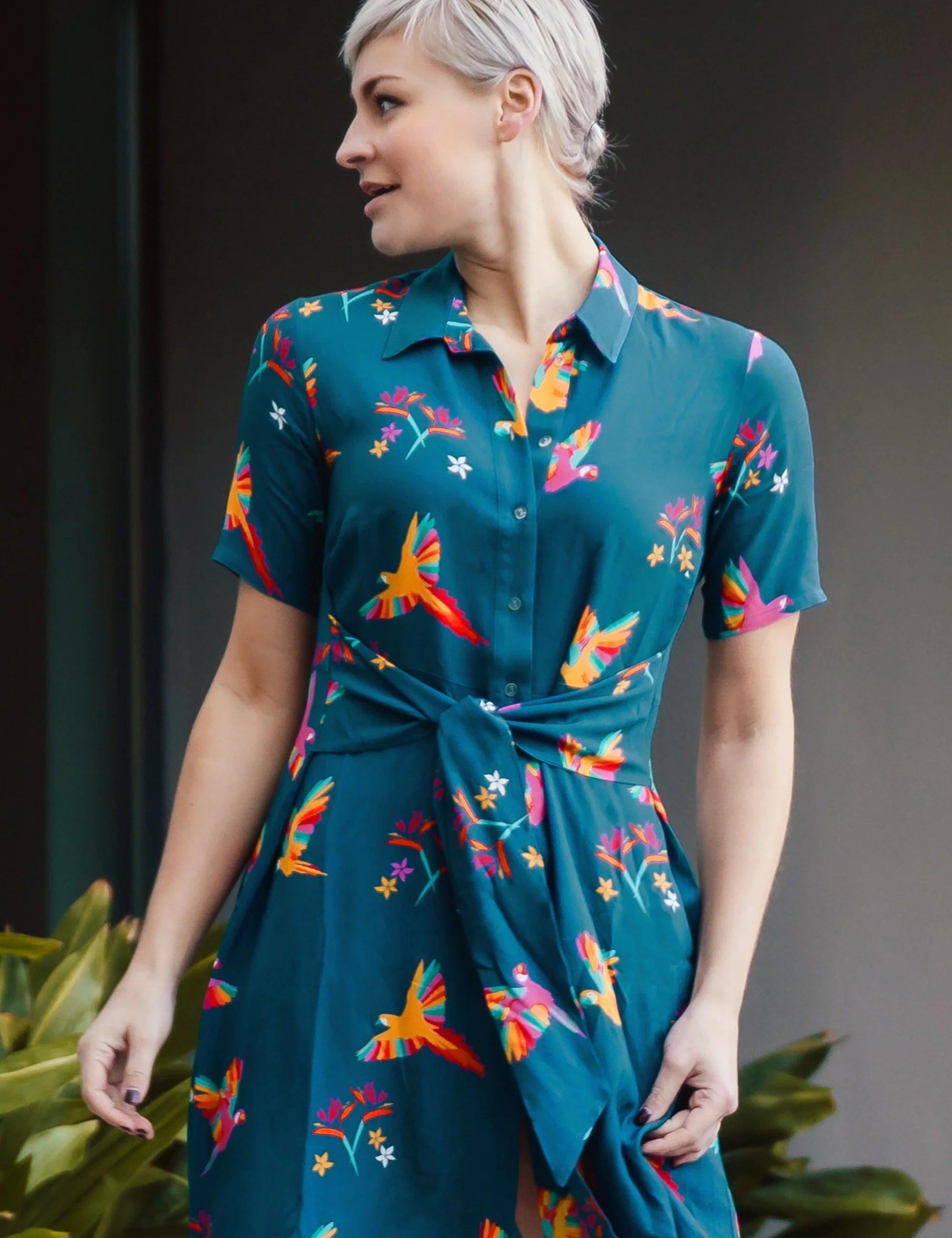 Vestido Sugarhill Camisero Dessie Teal Rainbow Parrots - ECRU