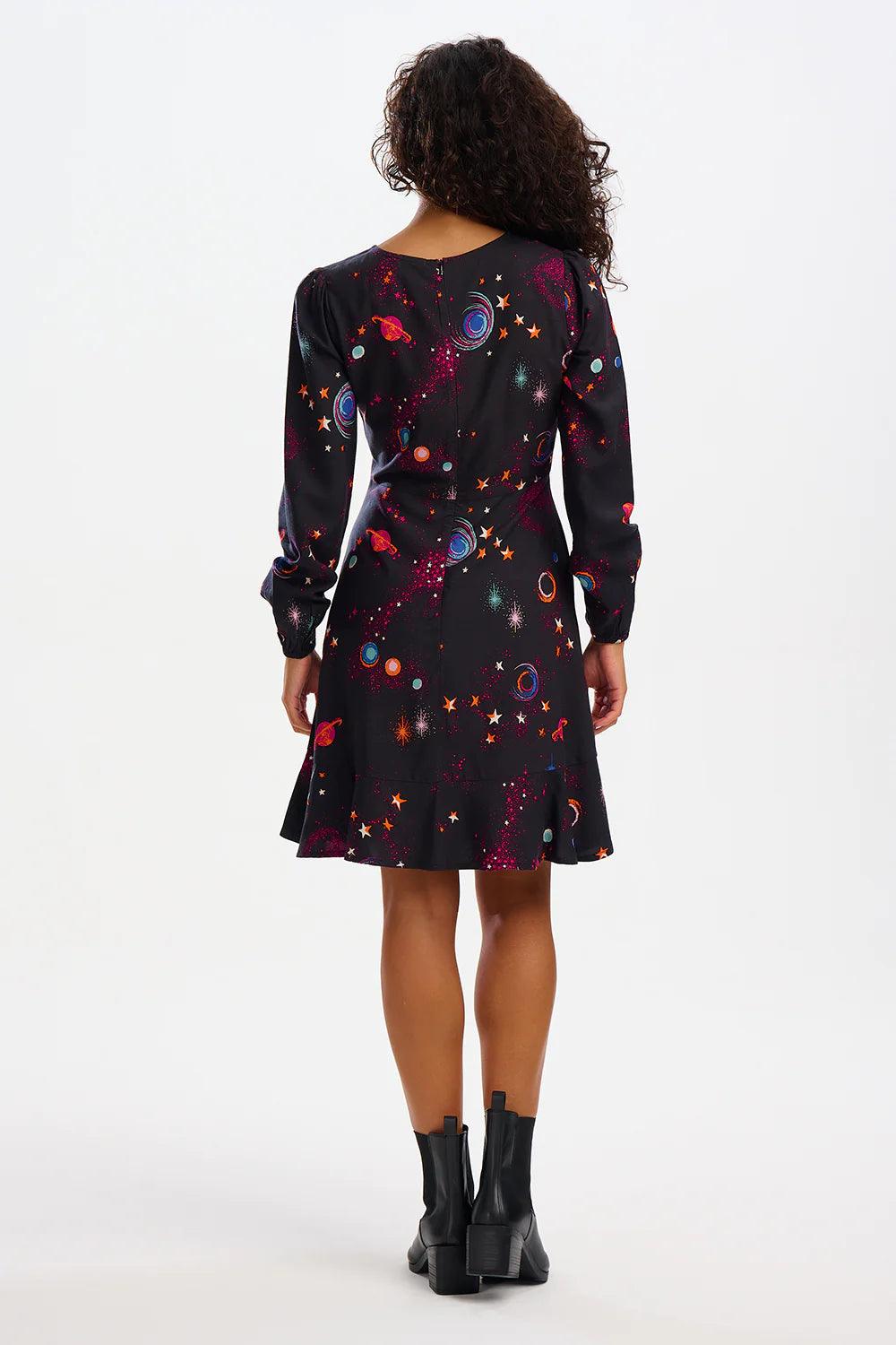 Vestido Sugarhill Juliette Black Colourful Universe - ECRU