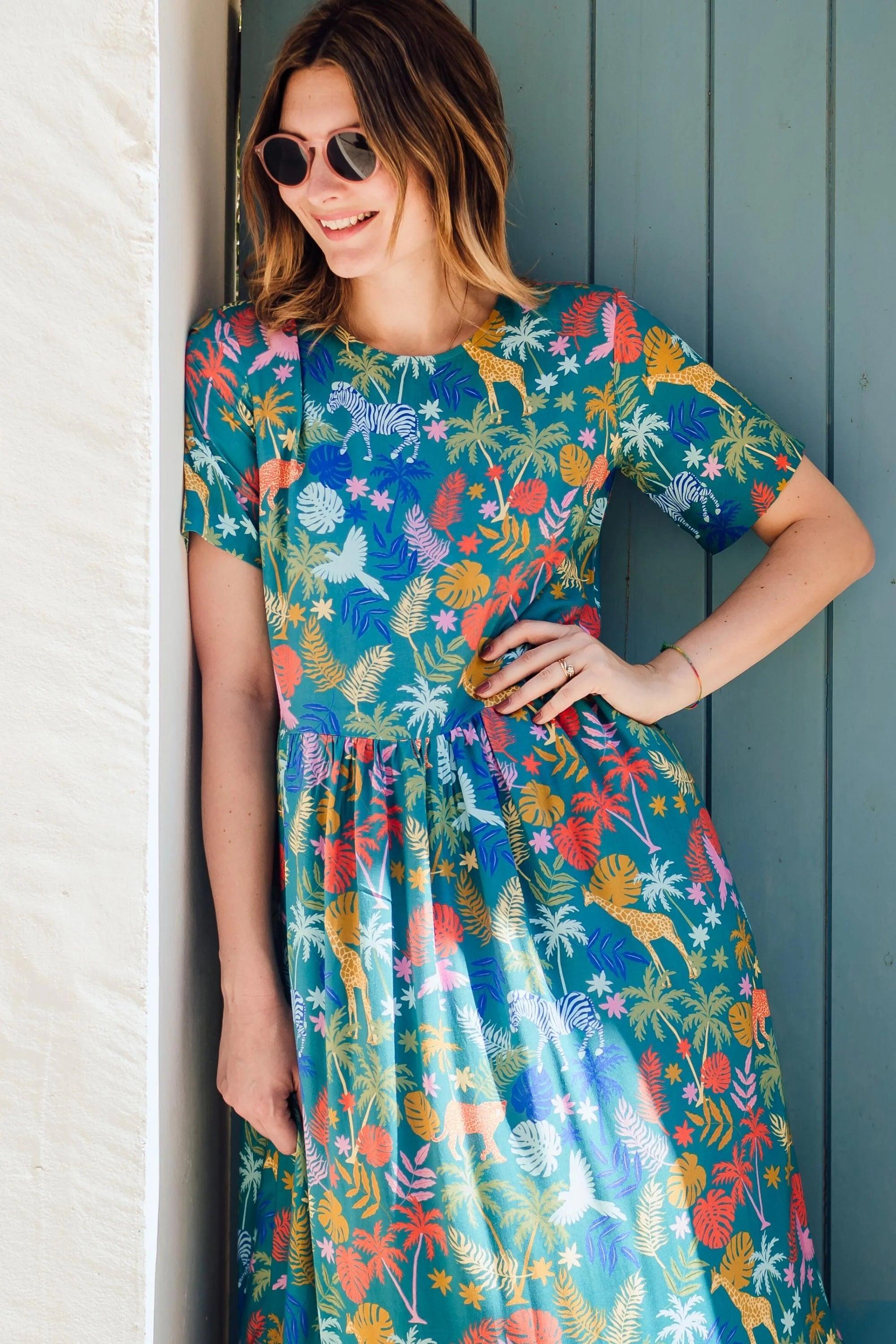 Vestido Sugarhill Vicky Maxi Smock Teal Rainbow Jungle - ECRU