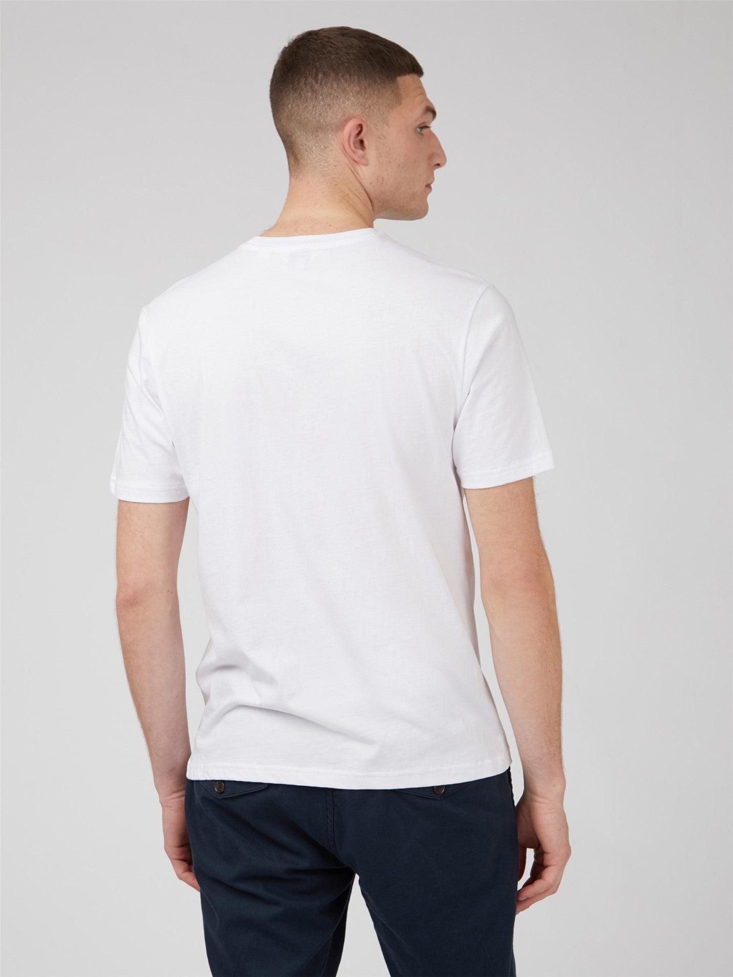 Camiseta Ben Sherman White Scooter Vibes - ECRU