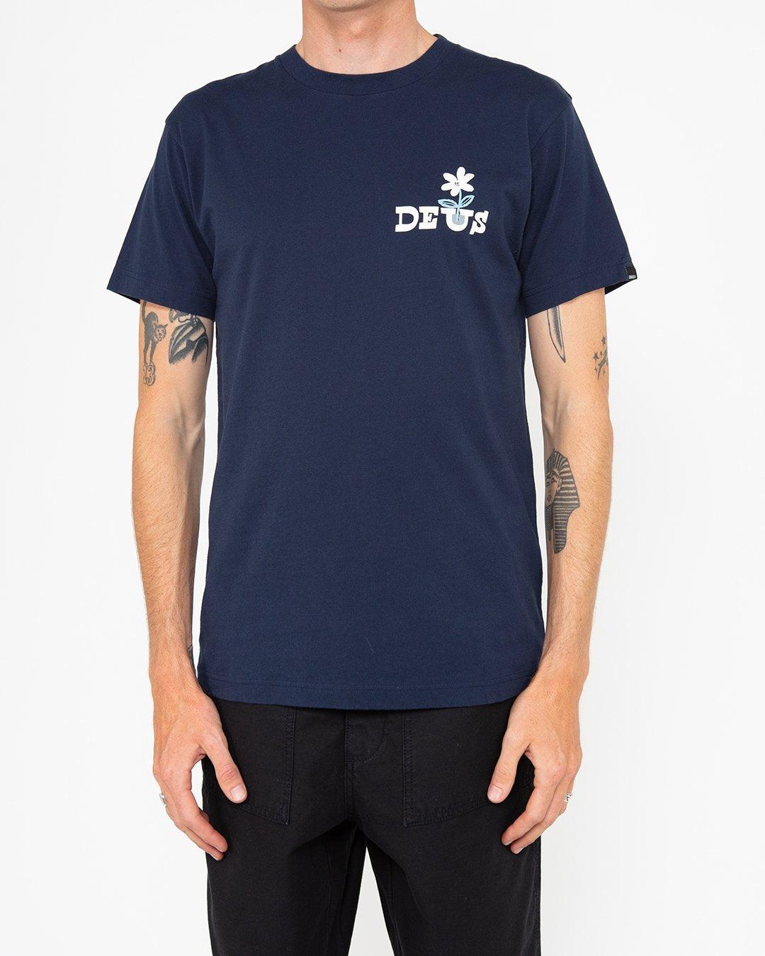 Camiseta Sprung Navy - ECRU