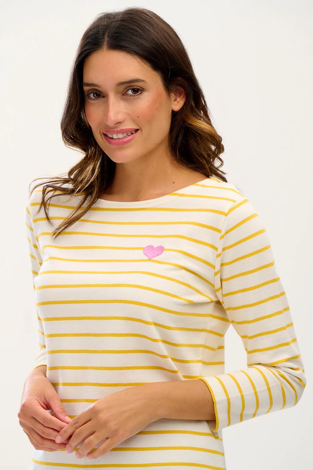 Camiseta Sugarhill Brighton Off-White Yellow Love Heart - ECRU