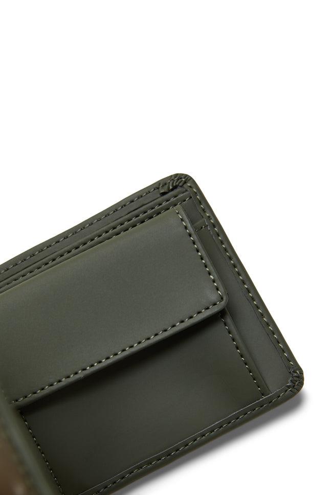 Cartera Rains Folded Wallet Verde - ECRU