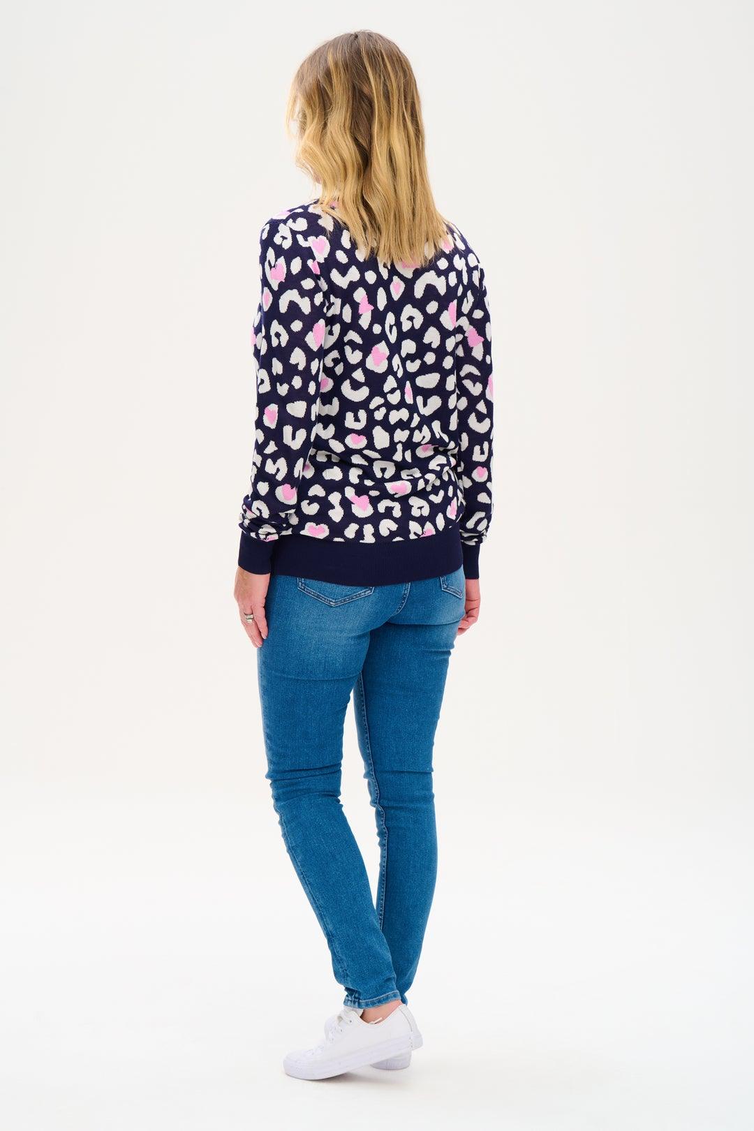 Jersey Callie Navy Heart Leopard - ECRU