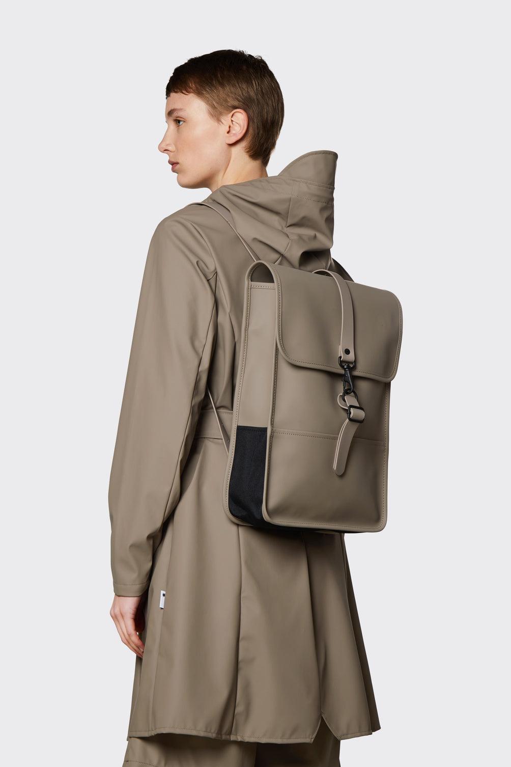 Mochila Mini Rains Tonal Taupe - ECRU