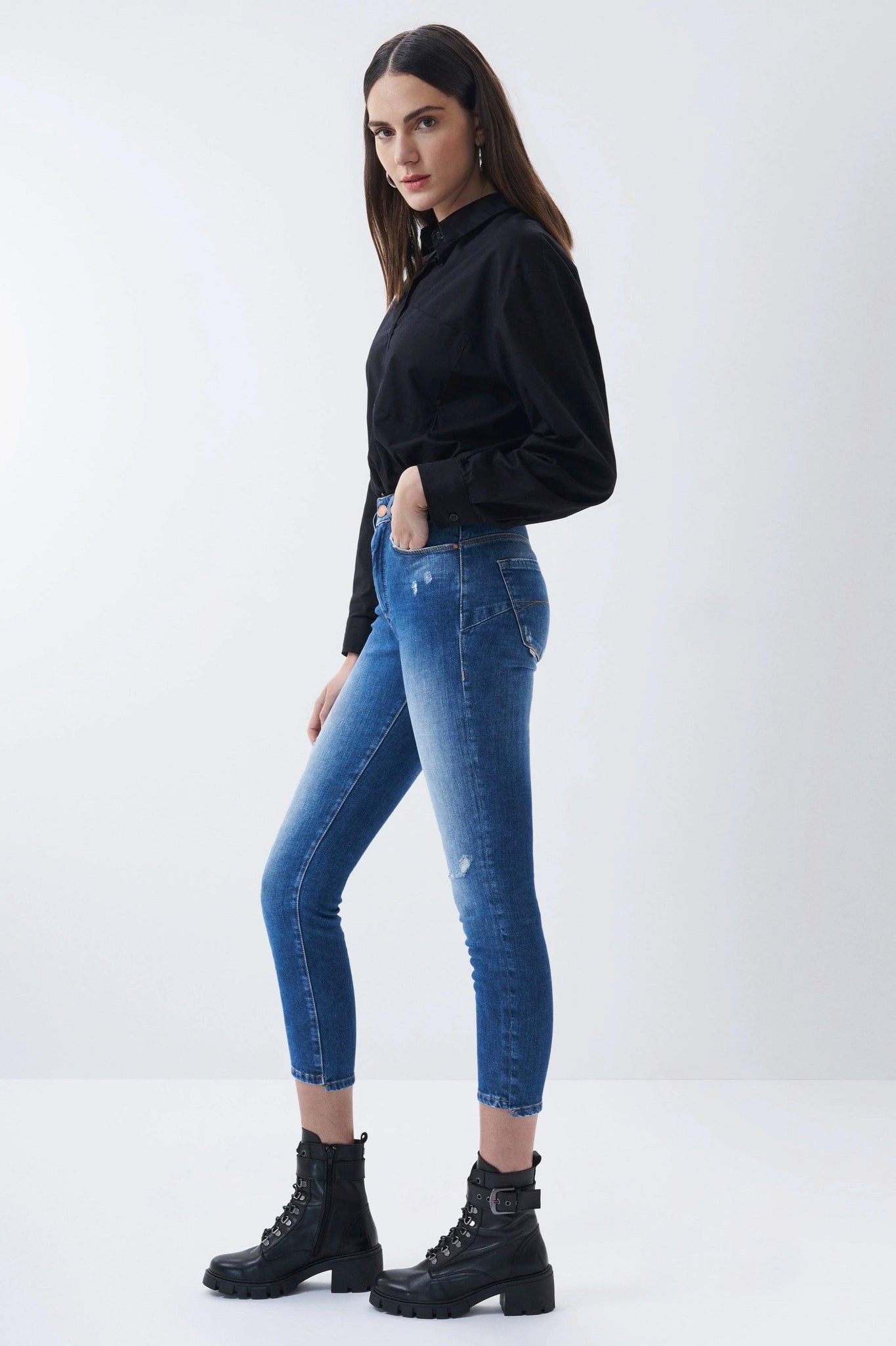 Pantalón Vaquero Push In Secret Glamour Cropped Skinny Azul Intenso - ECRU