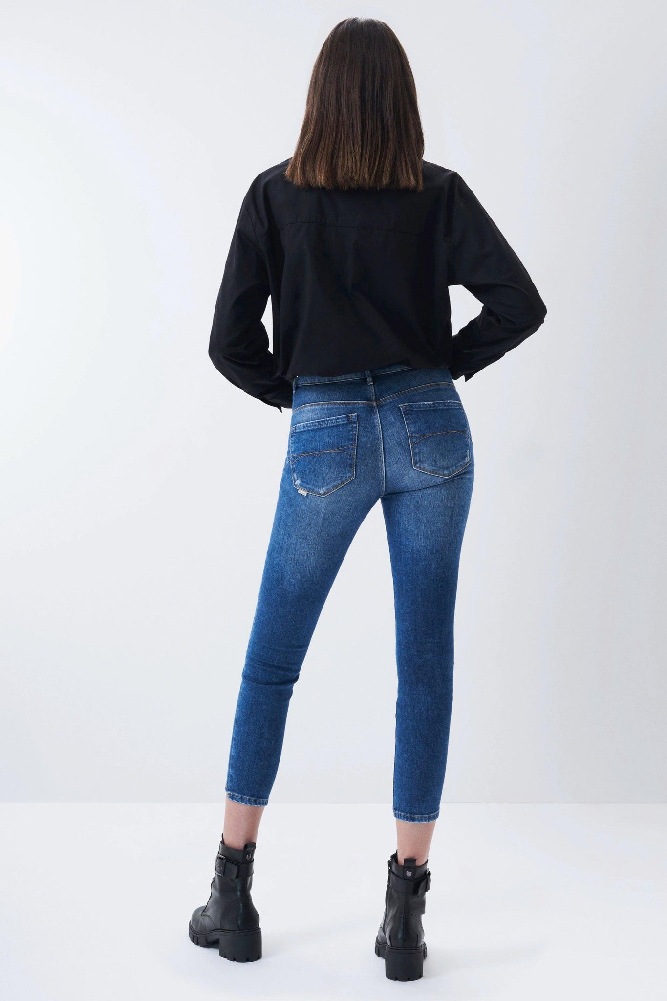 Pantalón Vaquero Push In Secret Glamour Cropped Skinny Azul Intenso - ECRU